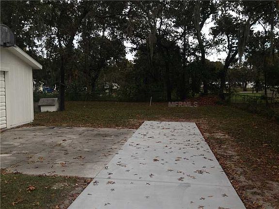 4th image of 12232 Litewood Dr