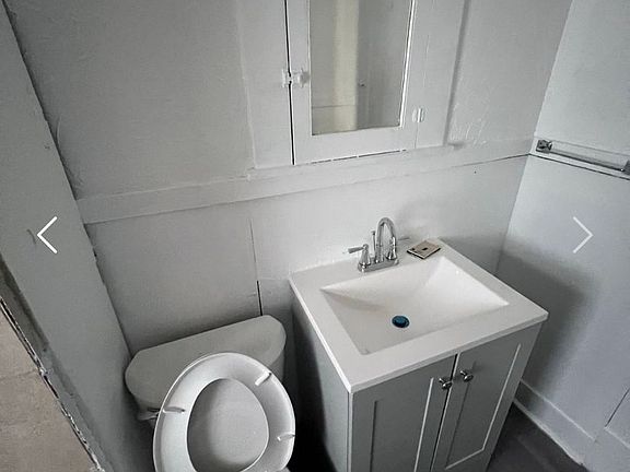 5th image of 6406 Varian Ave APT 1