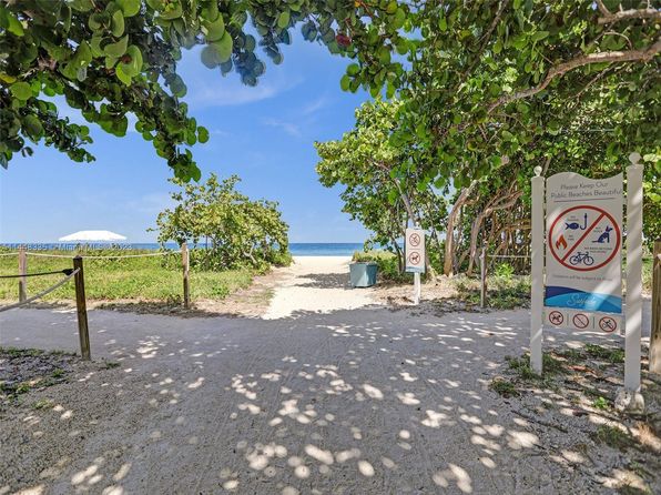 9195 Collins Ave #91