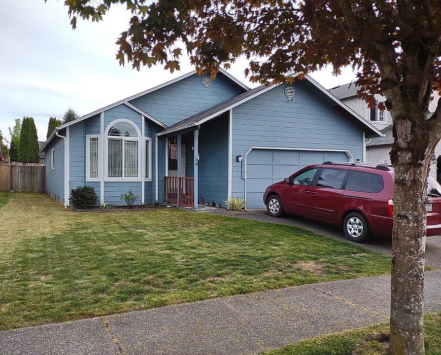 2nd image of 17544 152nd St SE
