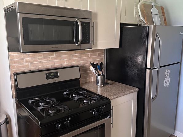 346 E Lancaster Ave APT 101, Wynnewood, PA 19096