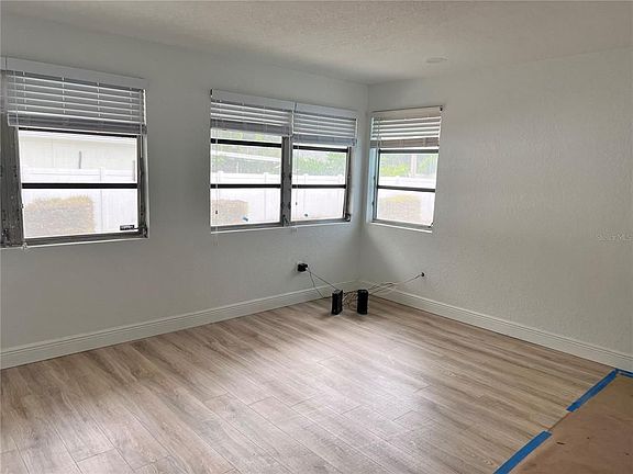 5th image of 255 37th St N