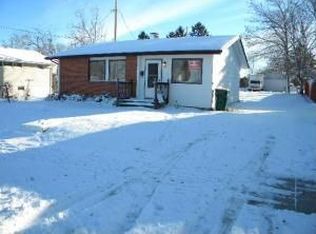 813 Woodland Ave, Port Washington, WI 53074