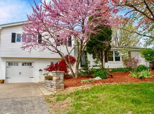1831 Foors Ln, Owensboro, KY 42303