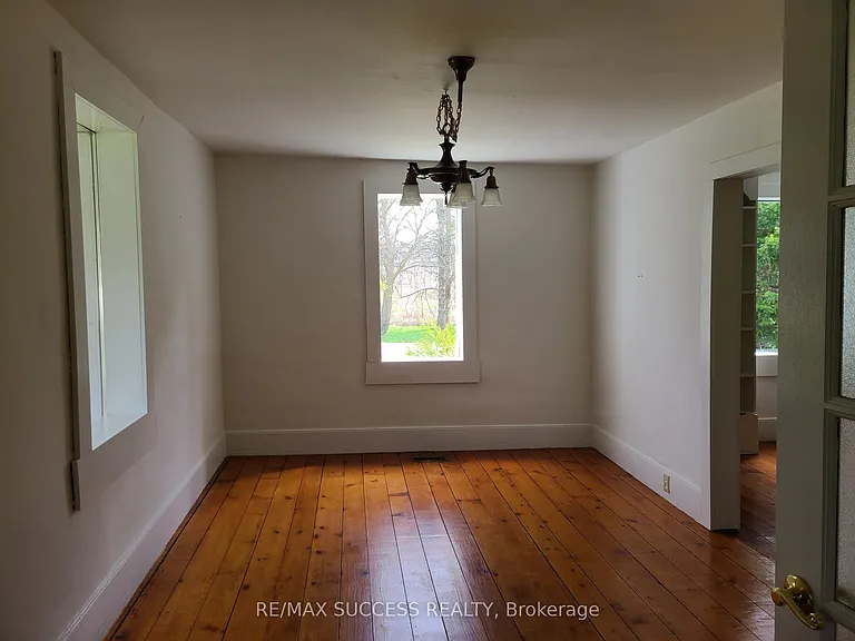 687 New Dundee Rd — Photo 7