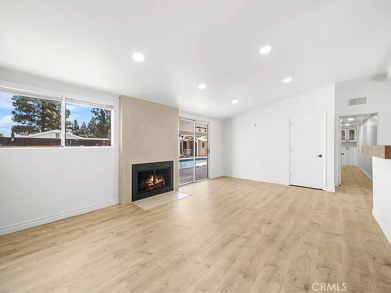 1610 Amador Ave #A — Photo 7