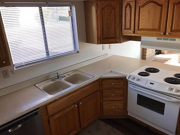 4th image of 1326 Georgia Ave APT A