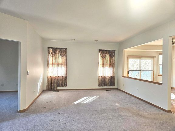 3rd image of 21112 W Cypress Ct