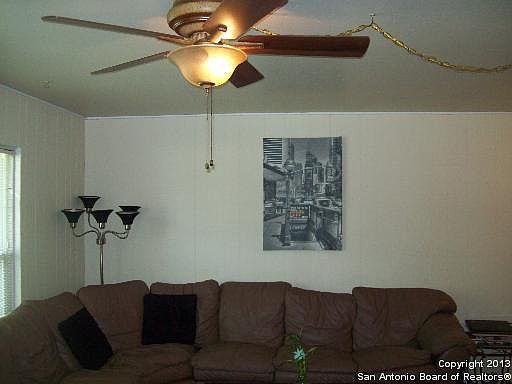 2nd image of 2223 SPICEWOOD DR