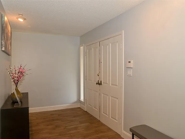 5254 N Braeswood Blvd — Photo 10