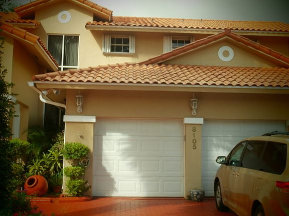 3rd image of 8105 NW 164th Ter