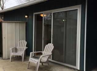 135 1/2 W Nevada St, Ashland, OR