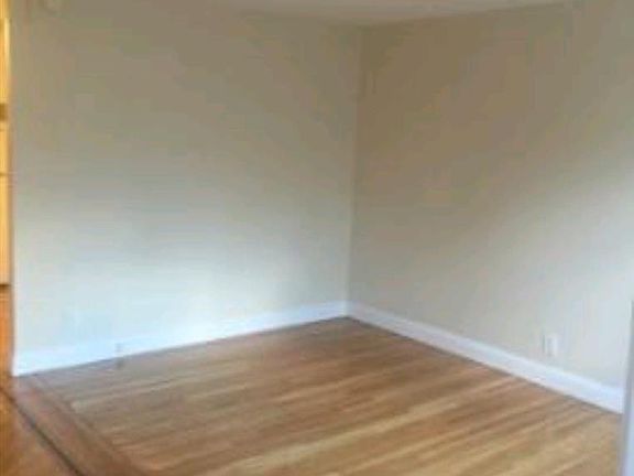 4th image of 59 8th Ave APT 3F