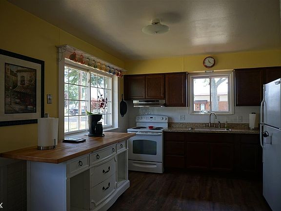 5th image of 12355 Wheaton Dr
