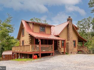 1305 Whispering Pines Rd, Paw Paw, WV 25434