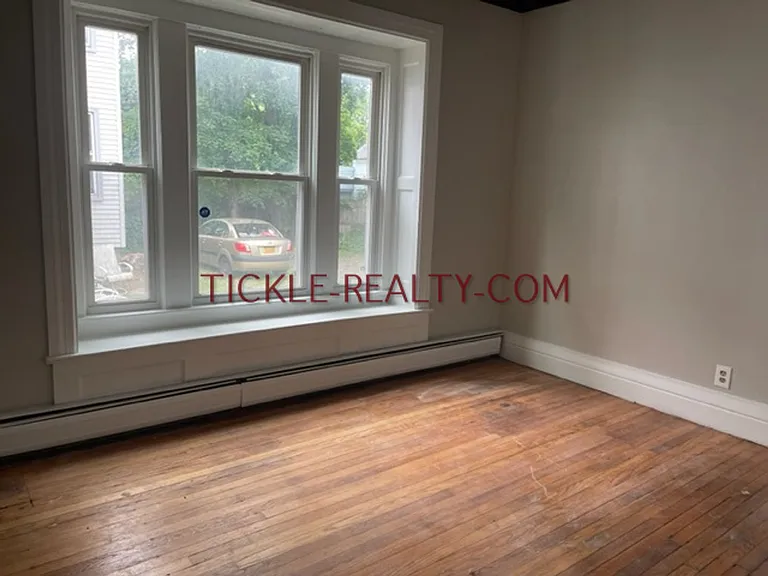 681 Averill Ave. — Photo 7