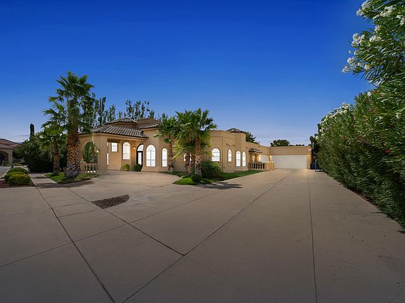2nd image of 605 Meadow Willow Dr