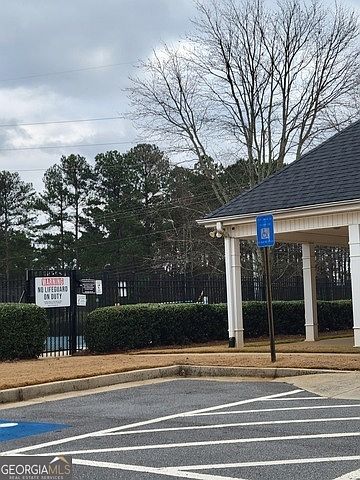 2nd image of 3377 Baymount Way