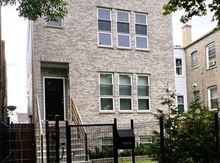 4853 W Nelson St #G, Chicago, IL 60641