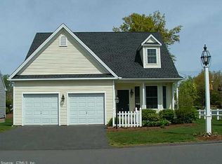 81 Phillips Farm Rd, East Hartford, CT 06118