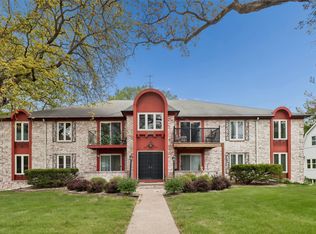 421 42nd St APT 2, Des Moines, IA 50312