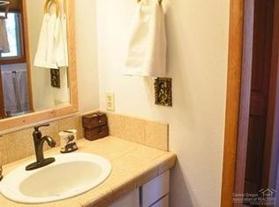 18984 Shoshone Rd, Bend, OR 97702