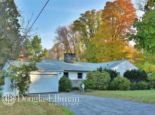 15 Adams Rd, Ossining, NY 10562