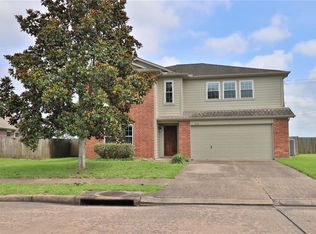 3112 Wild Turkey Ln, Pearland, TX 77581