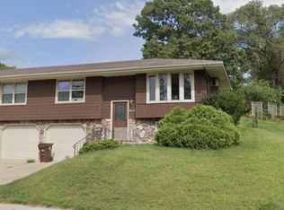 615 12th Ave S, Onalaska, WI 54650