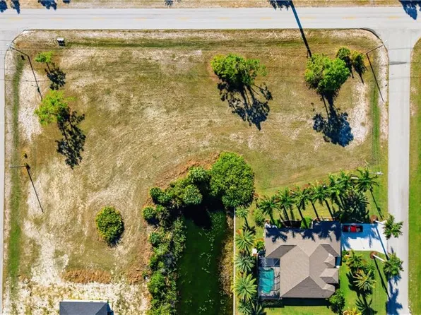 4105 Andalusia BLVD, CAPE CORAL, FL 33909