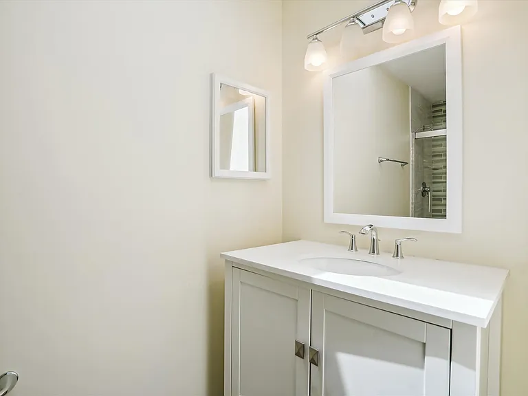 3307 Flintwood Ct — Photo 31