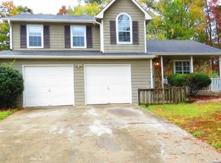 1374 Misty Ridge Ct, Hampton, GA 30228