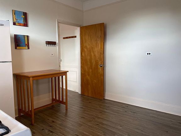 3rd image of 88 Summit Ave #3R