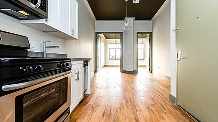 204 Irving Avenue, #2R