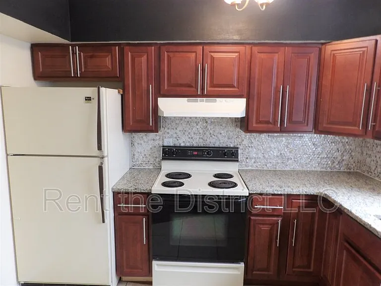 55 M St NW #101 — Photo 6