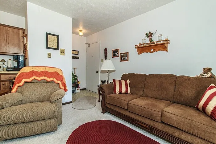1 bed, 1.0 bath, 500 sqft, $725 — Photo 3
