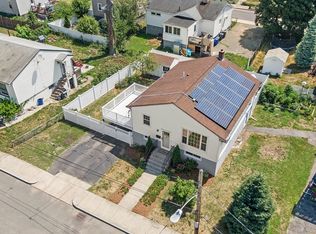 18 Overlea Ave, Chelsea, MA 02150