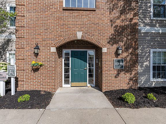 2nd image of 981 Mistflower Ln