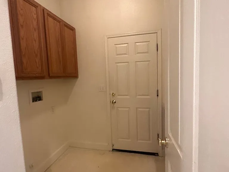 3929 Gossamer Way — Photo 12