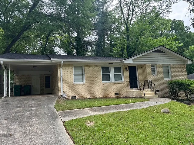 3 bed, 1100 sqft, $1,750 — Photo 2