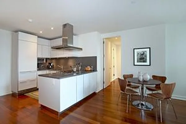 Rented by Douglas Elliman | media 16
