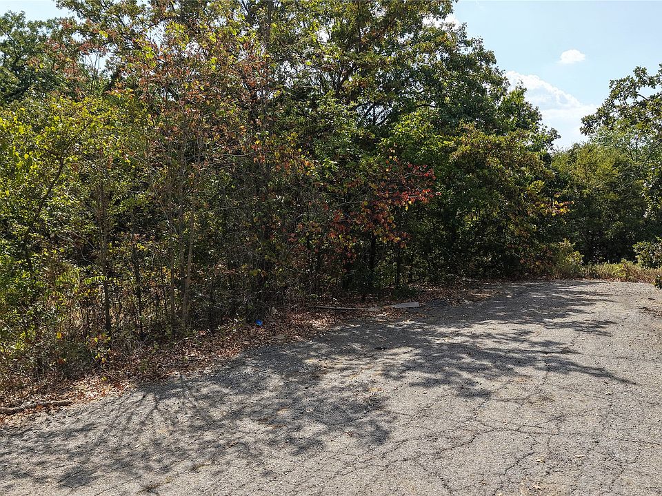 1st image of Brewster St