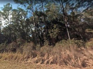 8422 N Vardon Rd, Citrus Springs, FL 34434