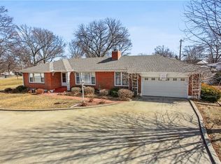 4801 Blue Ridge Blvd, Kansas City, MO 64133