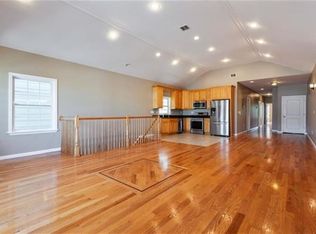 3512 Kennedy Blvd #2, Jersey City, NJ 07307