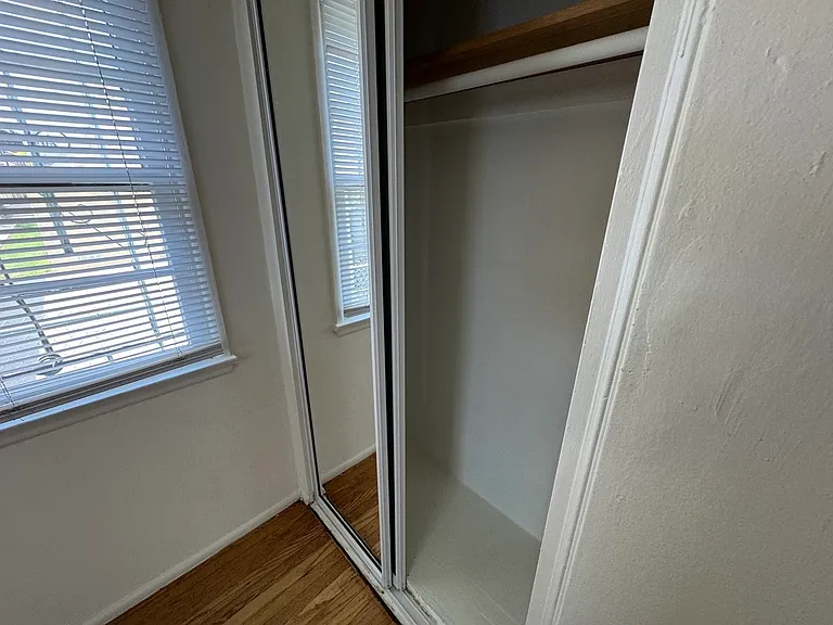 902 Alandele Ave #902 — Photo 38