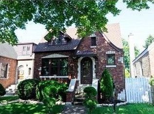 5808 N Richmond St, Chicago, IL 60659