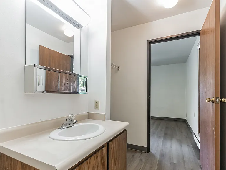 155 N Hyer Ln — Photo 15
