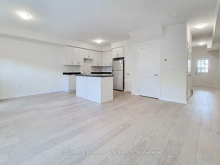 82 Pinot Cres — Photo 4