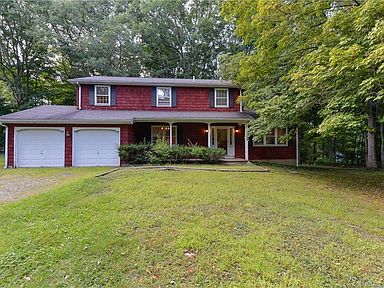 22 Ash Ln Southbury Ct 06488 Zillow